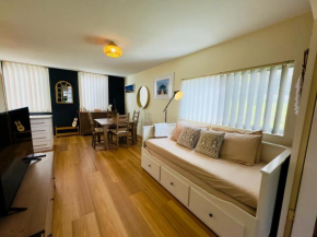 FORR64 - Cosy East Perth Retreat
